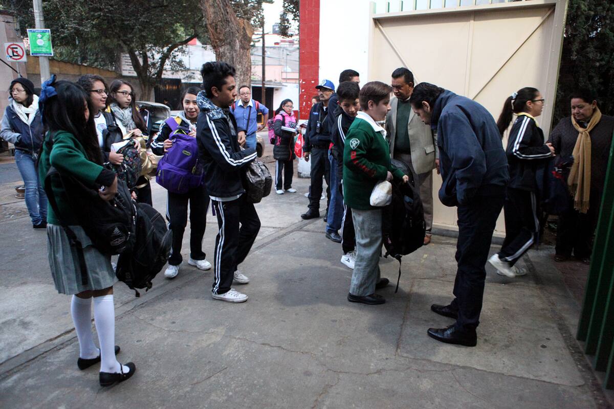 Inician inscripciones en escuelas públicas