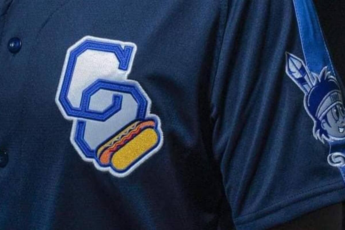 Yaquis meten 'dogo' en su logo de nueva playera; abren apetito y debate en redes