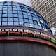 Bolsa Mexicana de Valores cayó 1.65% en una sola sesión tras amenazas de Donald Trump a Irán; inversionistas abandonaron activos de riesgo y se refugiaron en el dólar