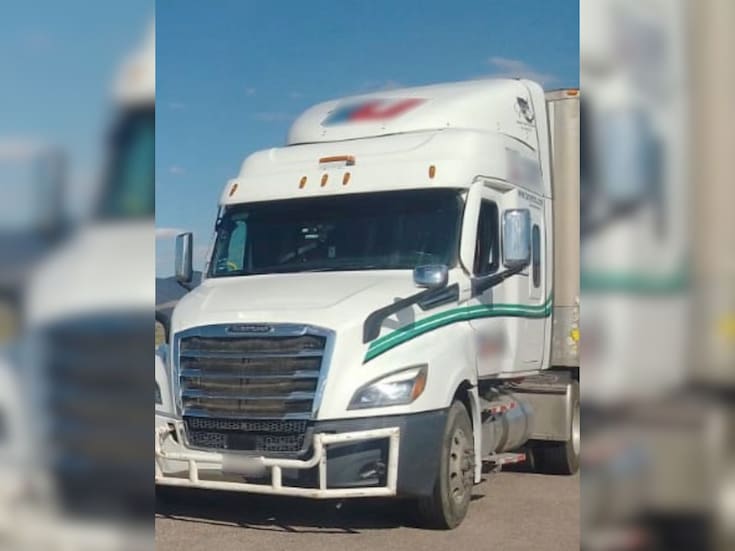 Detienen a conductor de trailer con metanfetamina