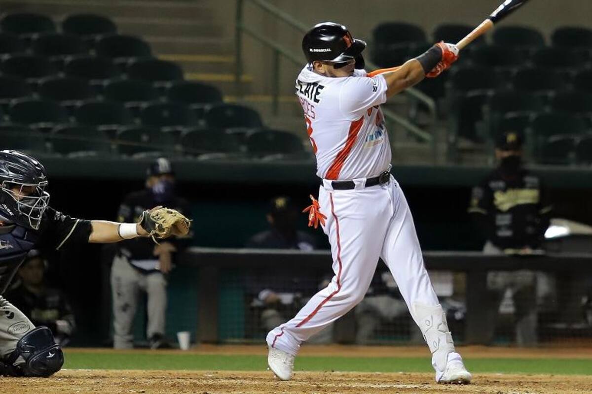 Isaac Paredes responde como refuerzo de los Naranjeros