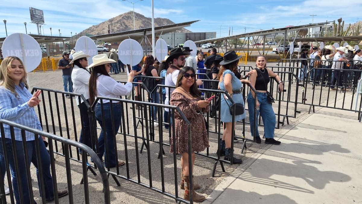 La Cura Fest inicia en Hermosillo: así arrancó el festival impulsado por Carín León en la ExpoGan | Foto: Eleazar