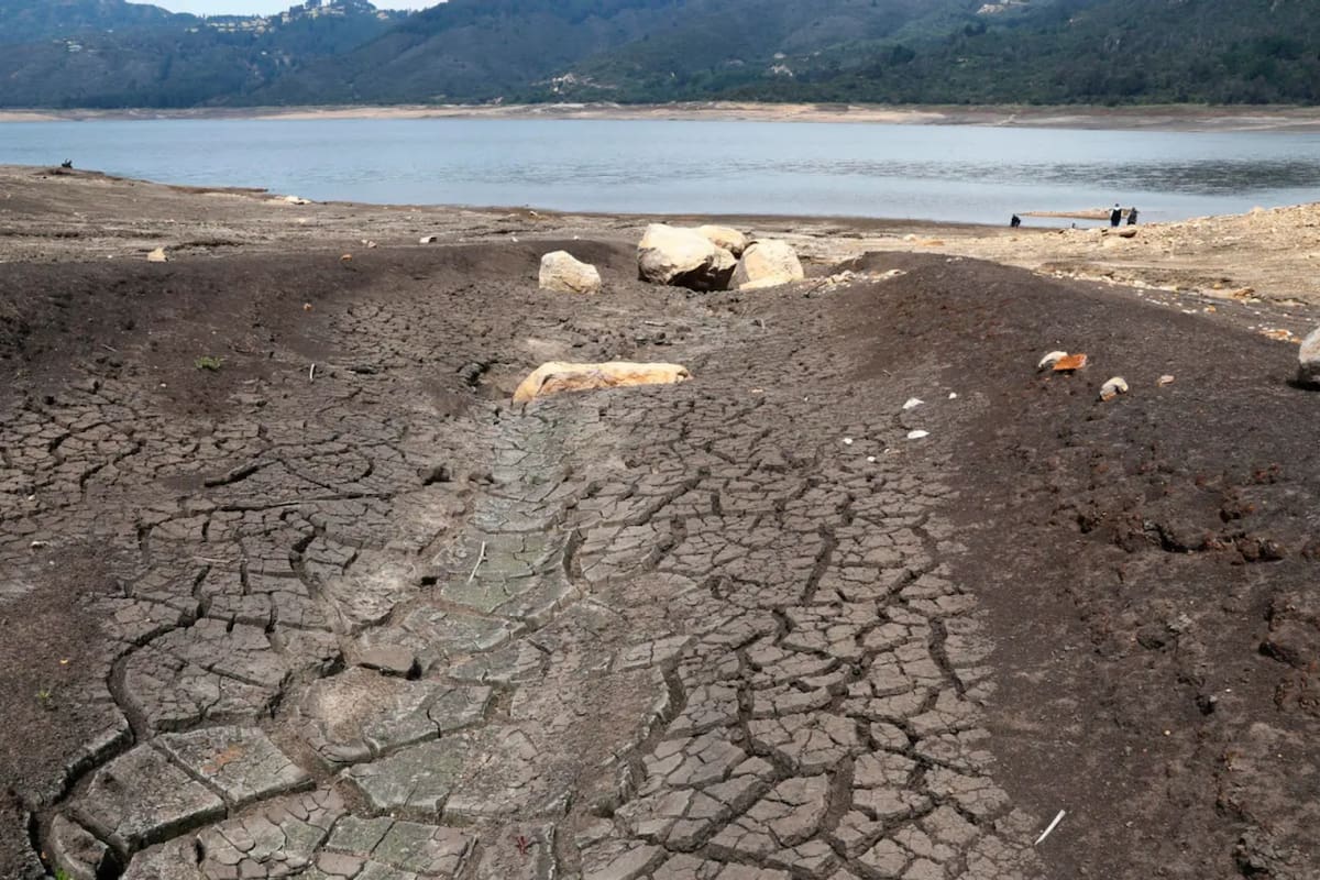 Racionamiento de agua en Bogotá por sequía