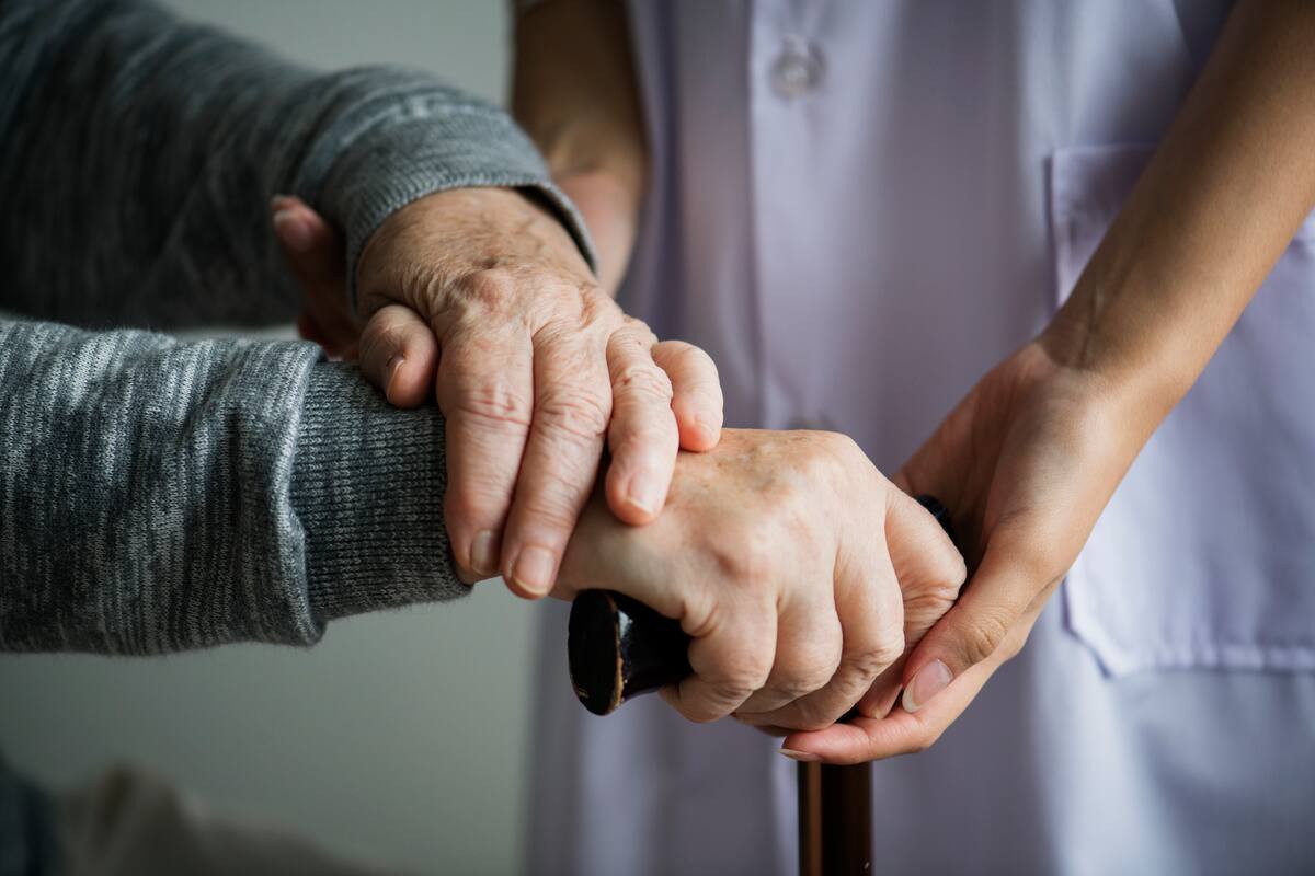 Asociaciones piden a mantener tratamiento para el Parkinson