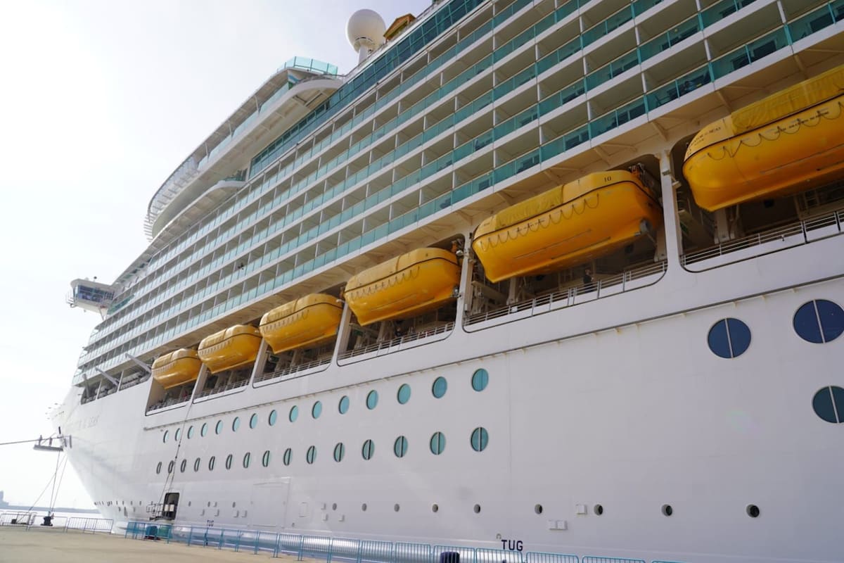Aumentan cruceros en Ensenada, pero los pasajeros casi no bajan
