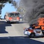 Incendian autos y bloquean avenidas y carreteras en Tijuana; posible relación con muerte del ‘Mencho’