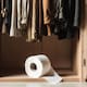 El truco del papel higiénico para perfumar el clóset
