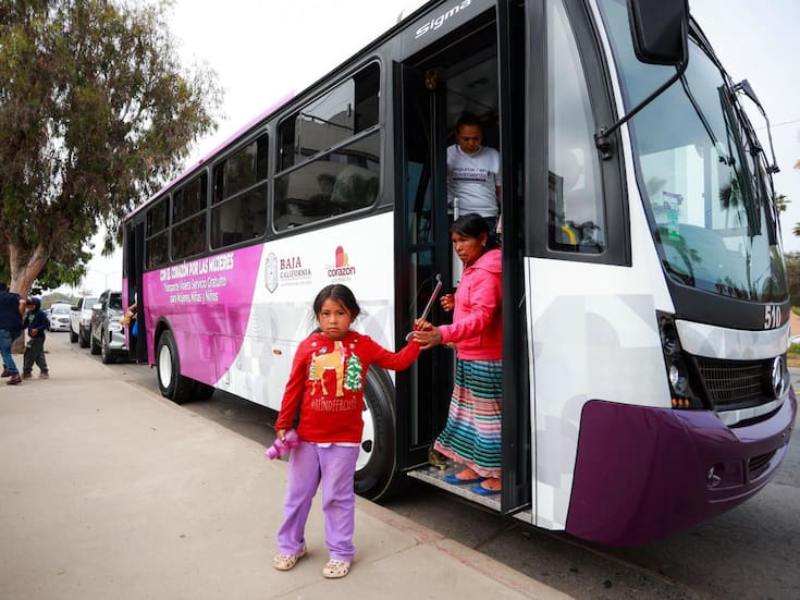 Amplía BC transporte violeta