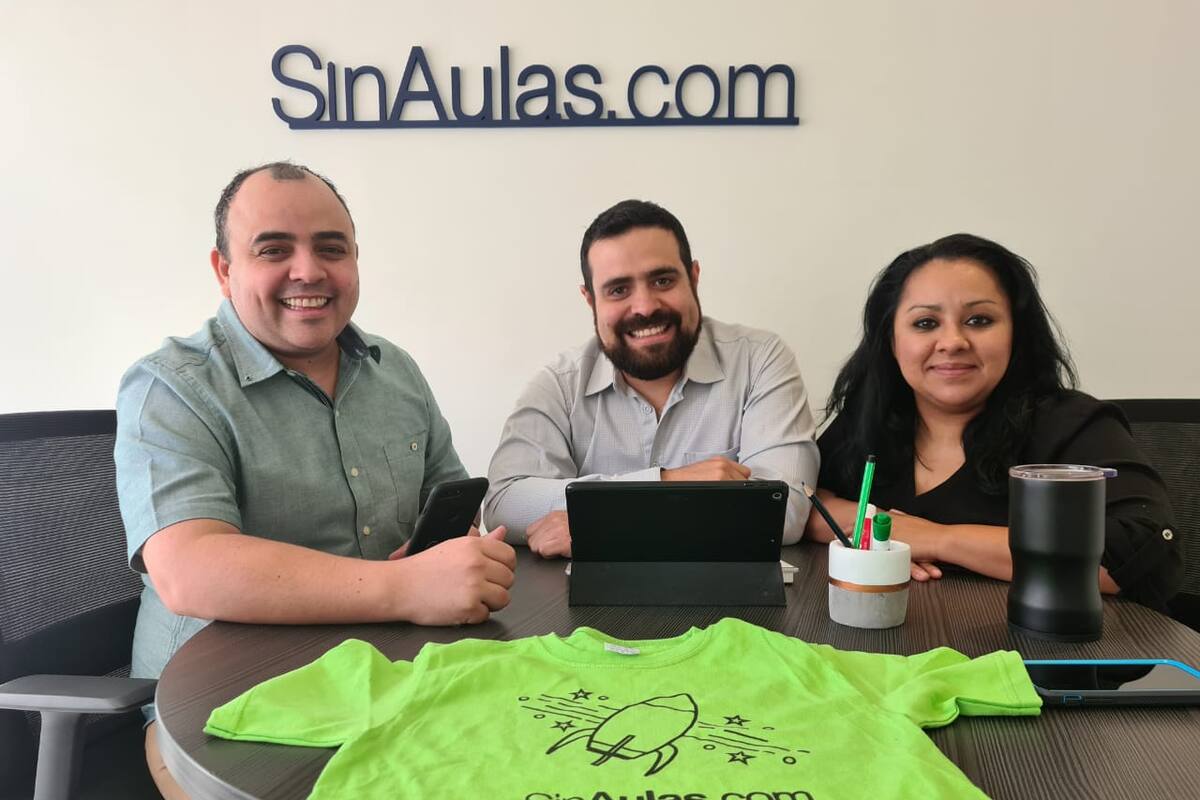 Tras cerrar su restaurante por Covid, emprenden con escuela en línea