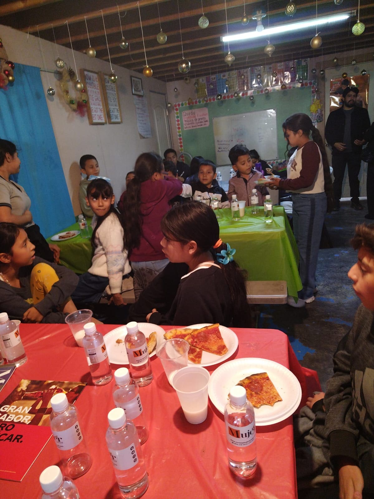 Proyecto Mar de Ilusión solicitó apoyo ciudadano para reunir insumos y completar las posadas destinadas a 436 niños de la Zona Este. Foto: Cortesia