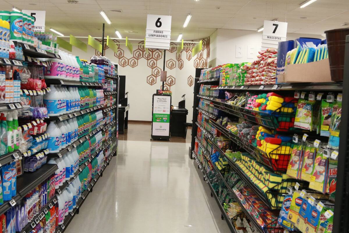 Clausuran tres establecimientos en Ciudad Juárez por incumplir con "súper cierres"