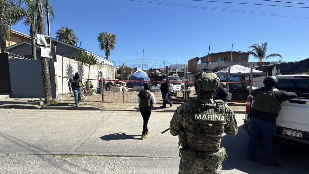 Localizan túnel clandestino de 265 metros en Tijuana; aseguran droga, cartuchos y equipo durante cateo federal