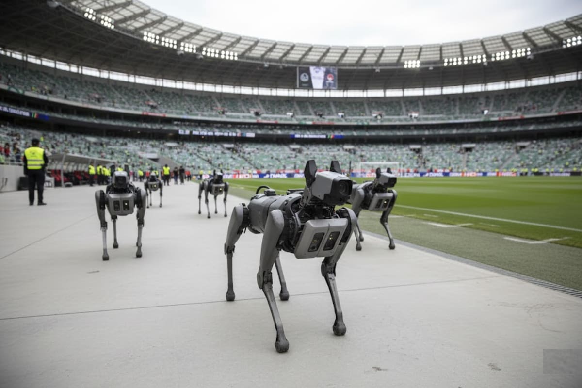 Perros robot vigilarán partidos del Mundial 2026 en Monterrey como parte del nuevo esquema de seguridad del Estadio BBVA