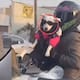 Motociclista se vuelve viral por vestir a su perro como todo un chopper y provocar risas