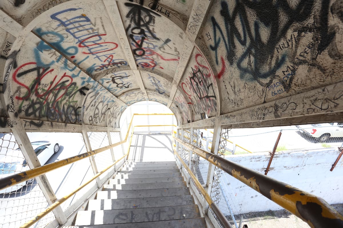 Vialidad, calles en Hermosillo: Puentes peatonales, todos los piden, nadie los usa ¿por qué?