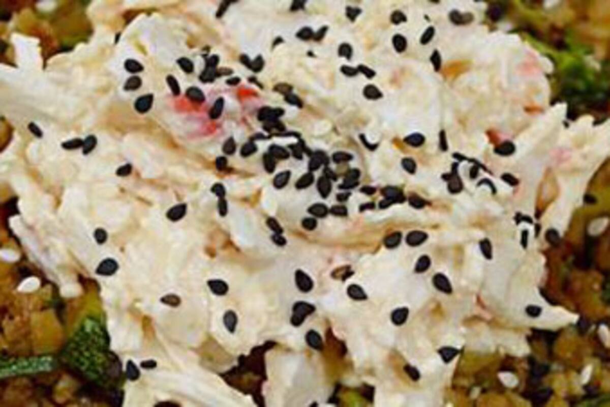 Prepara este delicioso yakimeshi de coliflor