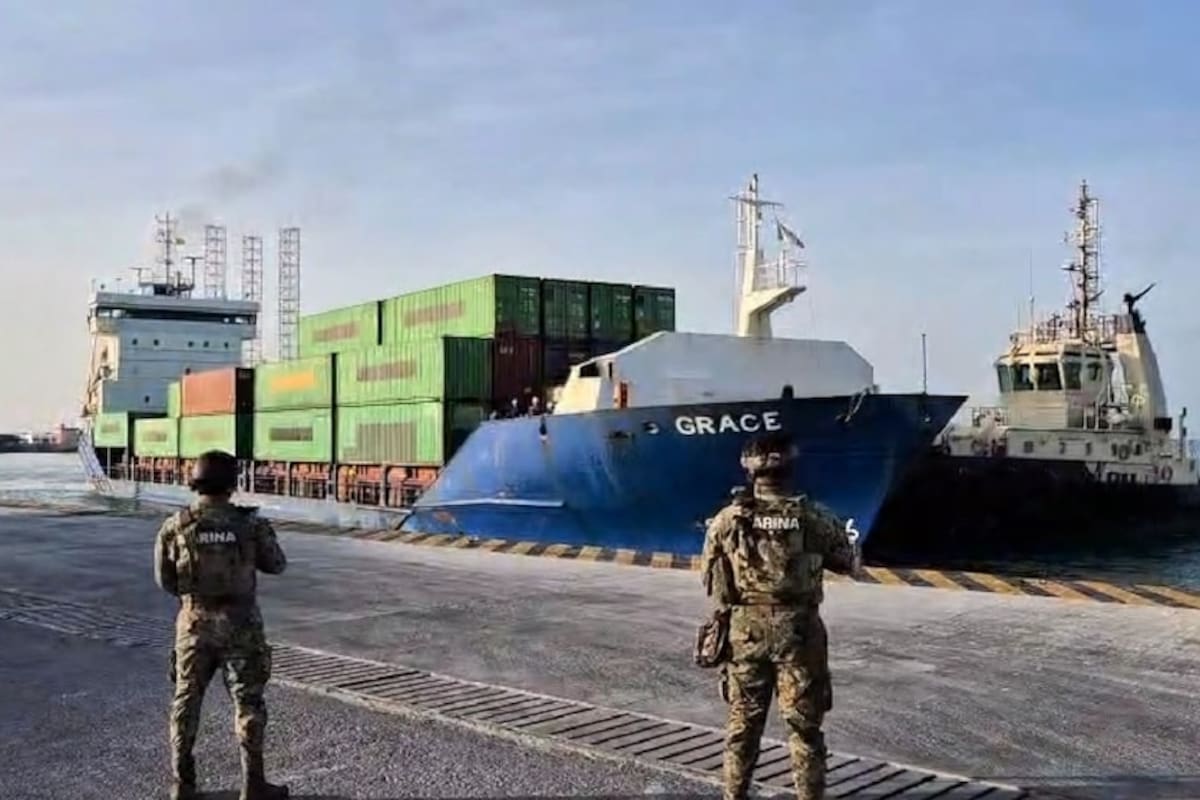 EEUU intercepta buque con combustible rumbo a Cuba y lo escolta hasta México