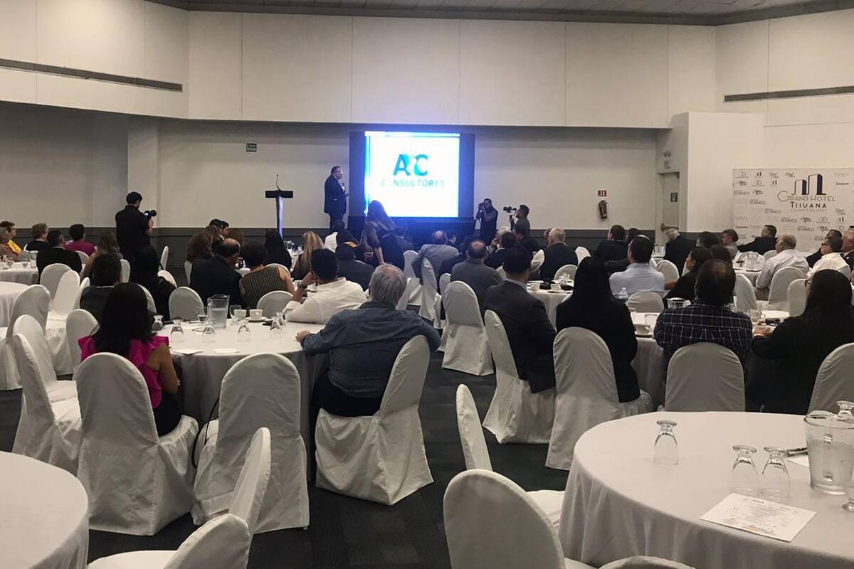 Exponen los retos a los que se enfrenta Tijuana en inversión y empleos