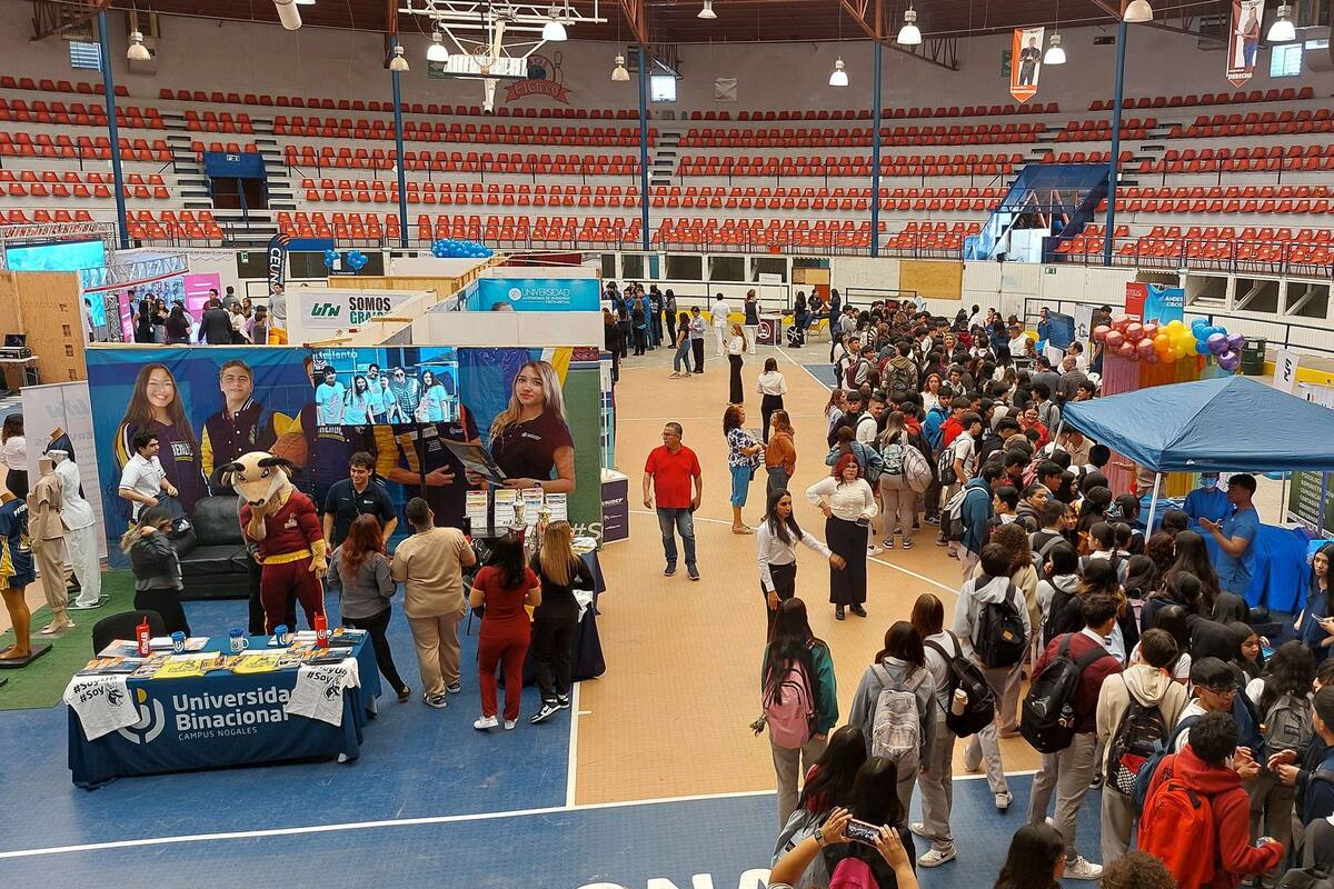Ofrecen opciones a estudiantes nogalenses en “Decídete 2024”