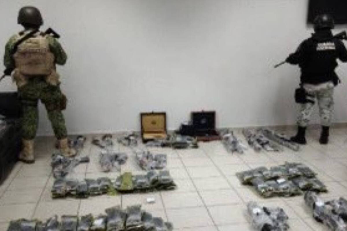 Aseguran arsenal de armas de fuego en SLRC