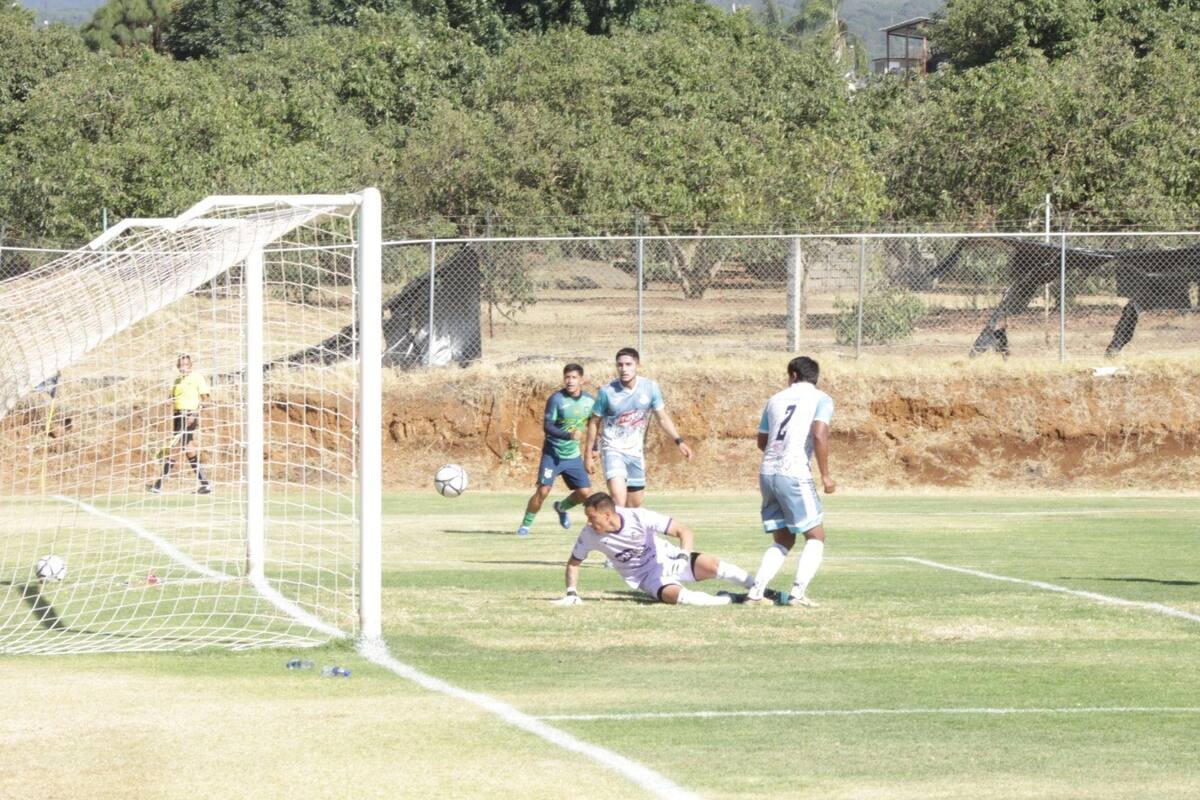 Caen Cimarrones ante Aguacateros y pierden liderato de su grupo