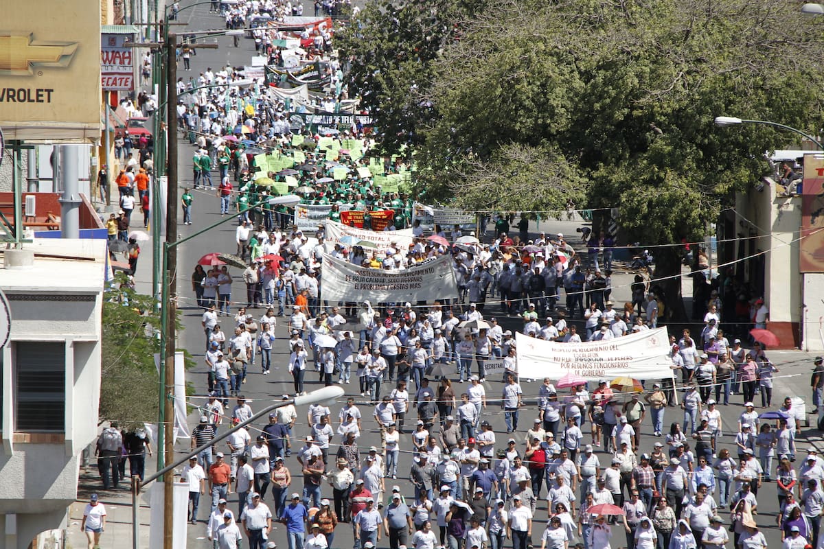 Este jueves 1 de mayo, Día del Trabajo, desfilarán 30 mil trabajadores en Hermosillo