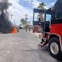 Se incendia camioneta mientras esperaba en un autoservicio de San Luis Río Colorado