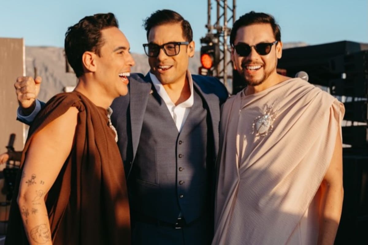 Carlos Rivera ofrece concierto sorpresa en la boda del influencer Un Tal Fredo luego de haber sido señalado como “homofóbico”