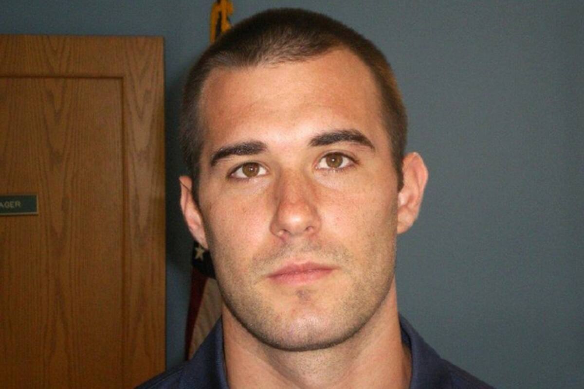 EU: Declaran no culpable a ex policía que mató hombre negro