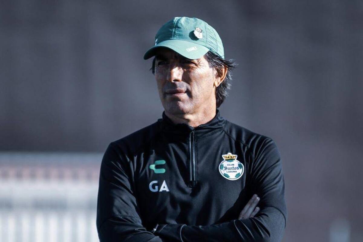 Guillermo Almada amenaza que Santos irá por todo a la Liguilla