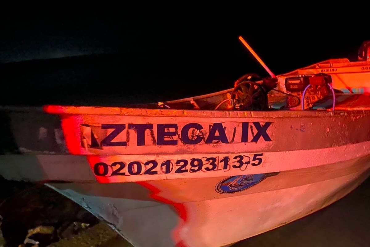 Buzo es trasladado en estado delicado tras sufrir síndrome de descompresión en San Felipe