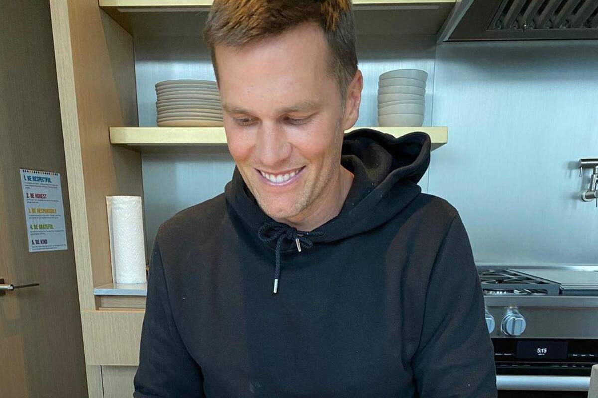 Tom Brady oficializa su llegada a Buccaneers de Tampa Bay