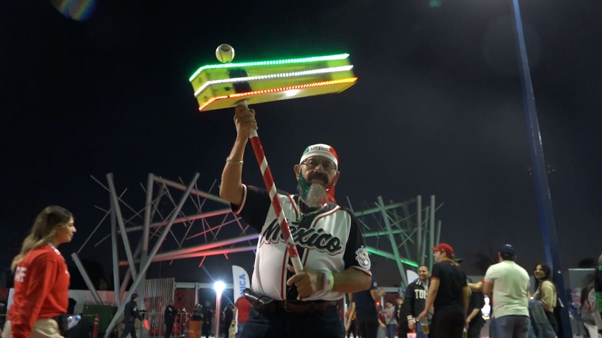 Enrique Estrada, miembro de "Los Matraqueros", lanzará la primera bola antes del juego estelar. (Foto: Archivo GH)
