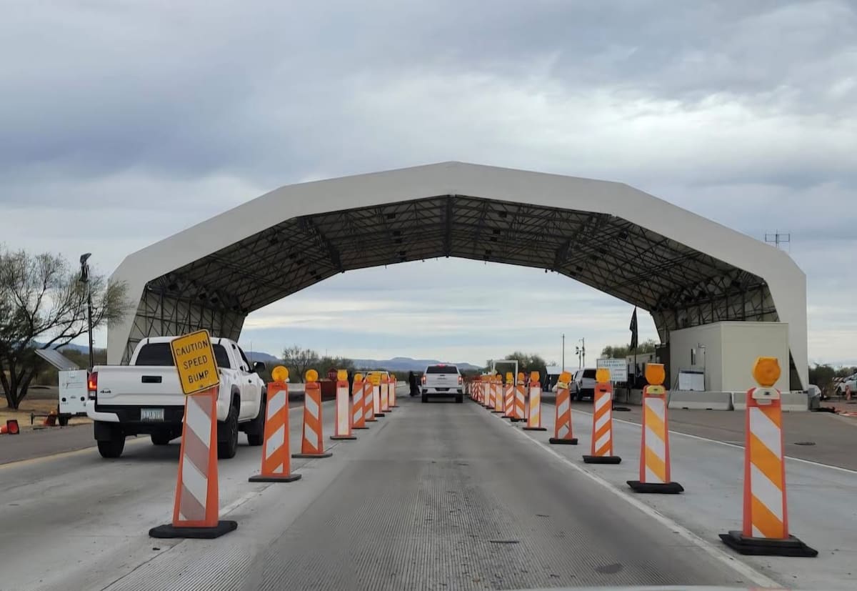 La detención se realizó en el punto de revisión ubicado en Amado, Arizona, sobre la carretera Interestatal 19. | Foto: Manuel Jiménez