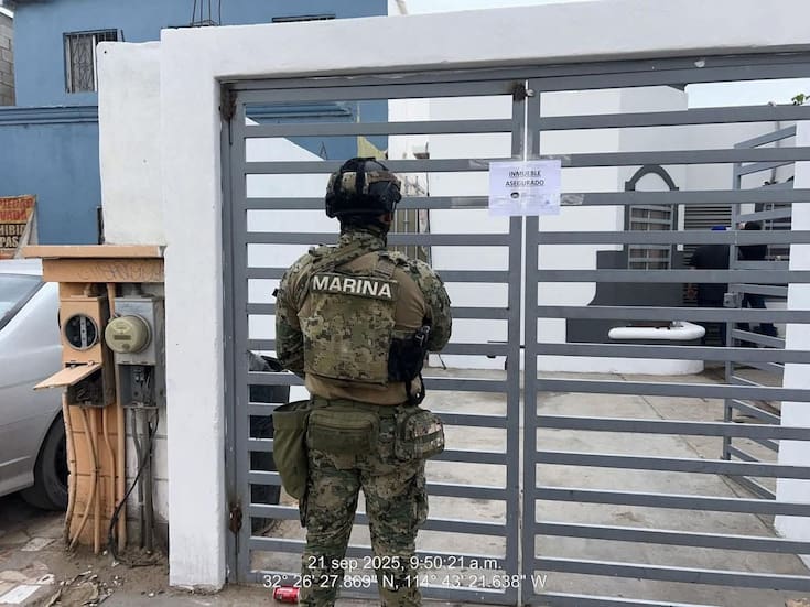 Secretaría de Marina asegura droga, alcohol y equipo táctico en SLRC