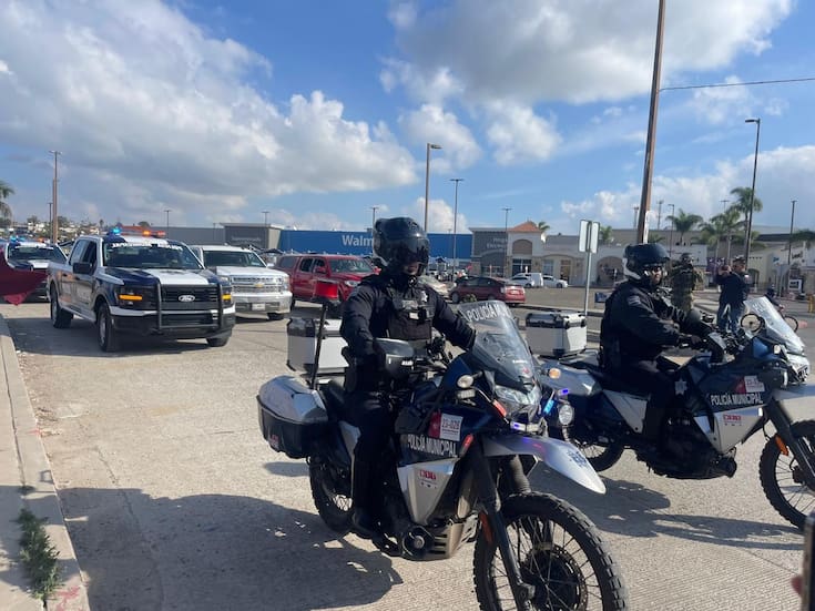 Refuerzan operativo de fin de año en Rosarito; advierten multas por quema de cuetes