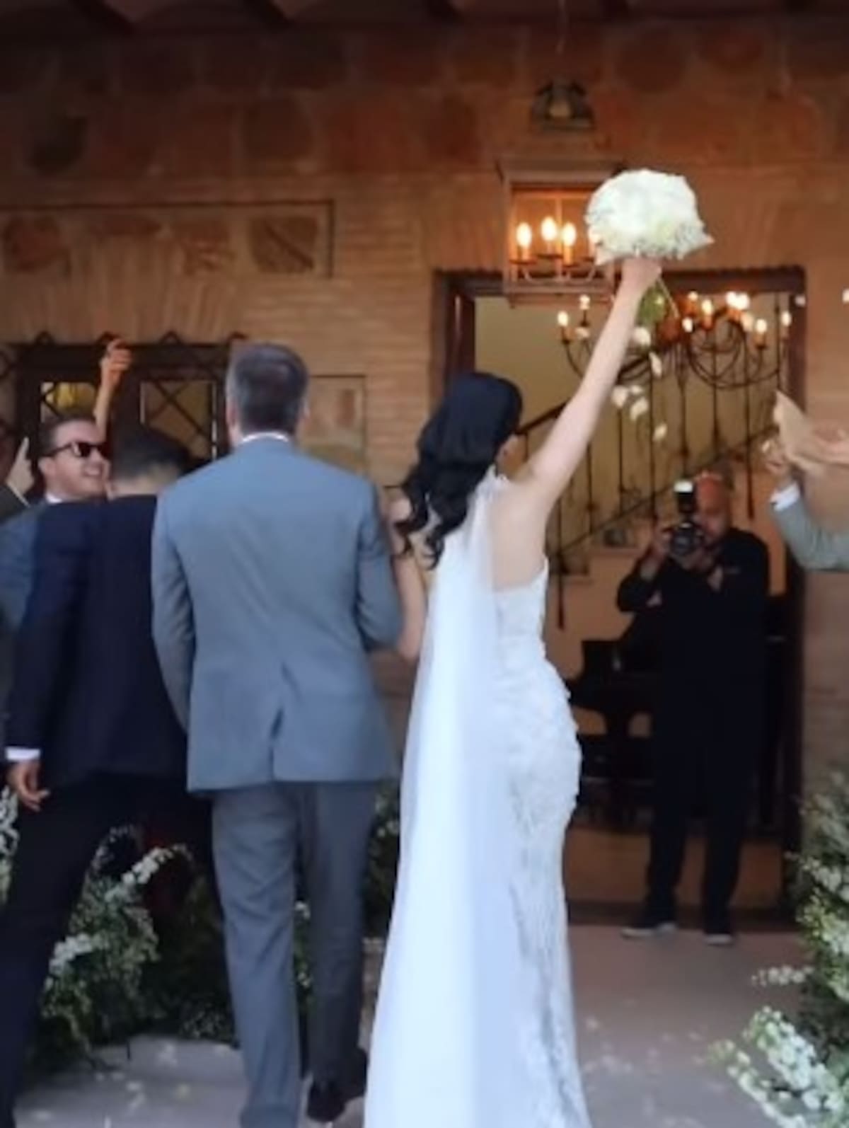 Lupita Villalobos y Juan Luis en su boda