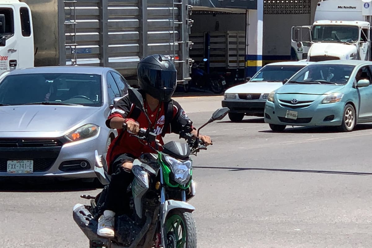 Buscarán prohibir uso de casco con visera oscura en Cajeme para disminuir incidencia de delitos de alto impacto