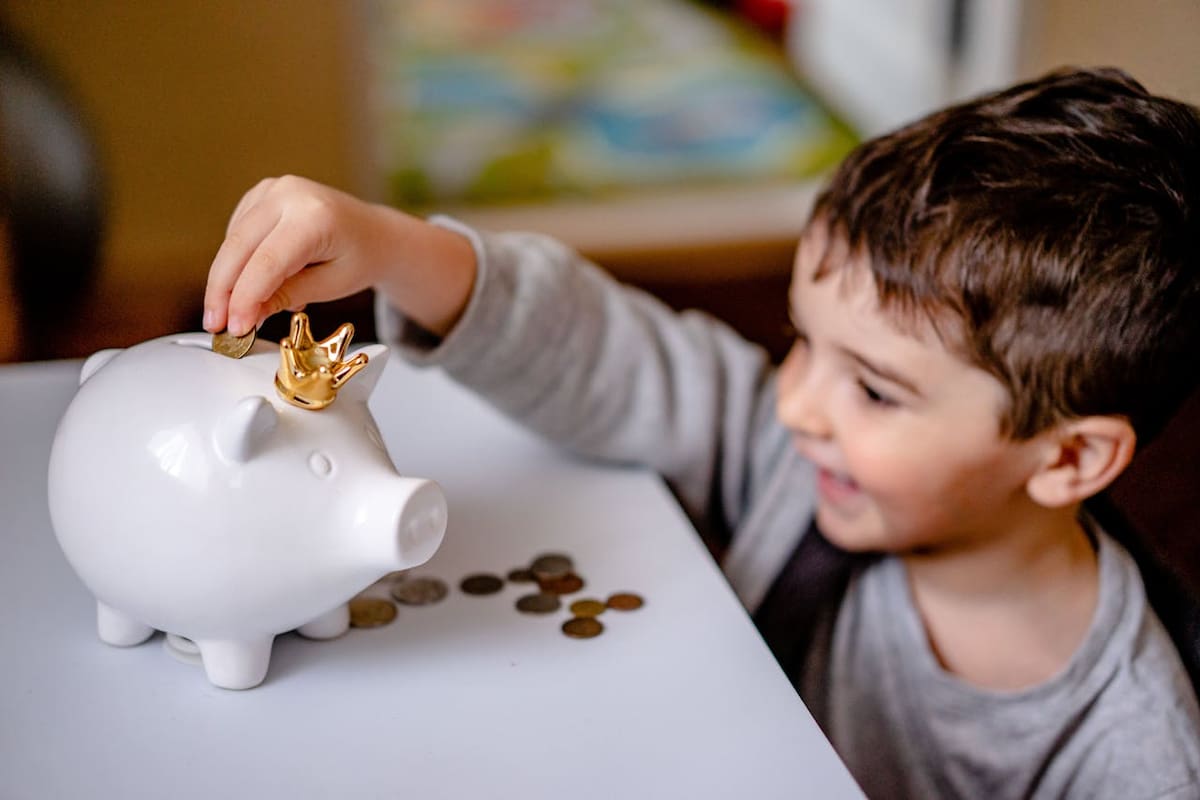 Ahorro para niños: Los retos de la Condusef que enseñan a guardar dinero desde casa y formar hábitos financieros desde temprana edad