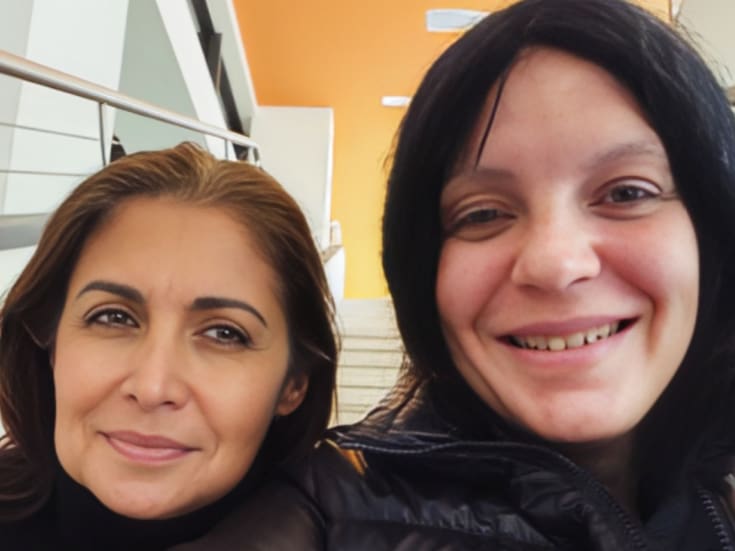 Sheila Devil reaparece públicamente y se deja ver junto a su mamá