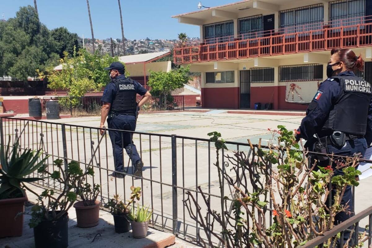 Continuará vigilancia en planteles educativos