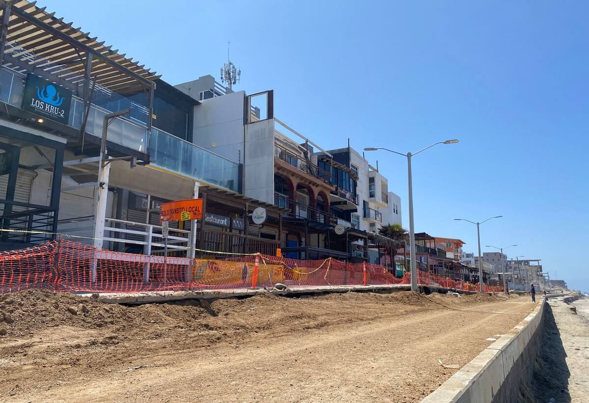 La obra del muro de contención en el malecón cuenta con un avance del 95%.