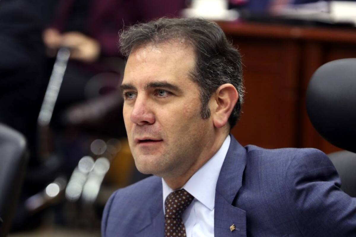 Tras recorte presupuestal, INE denuncia intentos de control político