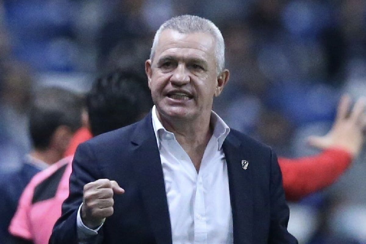 ¿Vuelve Aguirre? Los entrenadores que han dirigido tres etapas a la Selección Mexicana
