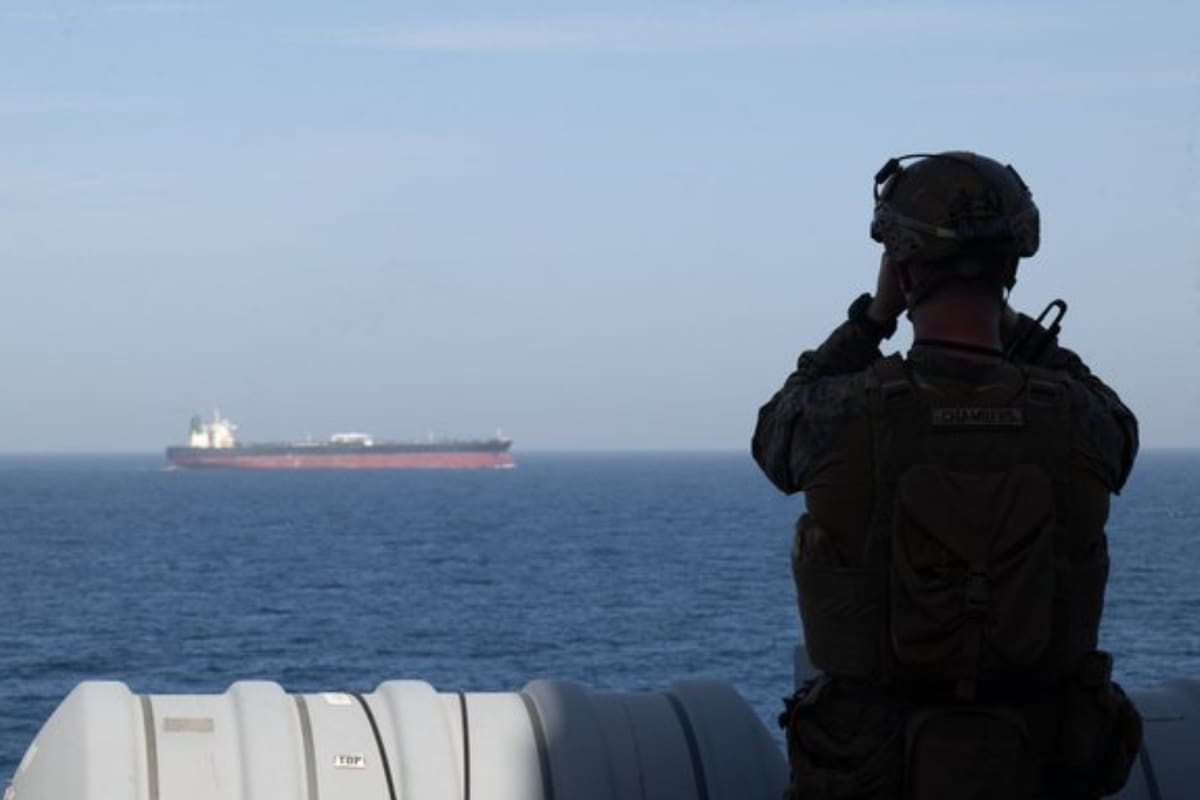 50 días de bloqueo, 25 barcos desviados y ahora el primero capturado a cañonazos: lo que la incautación del Touska revela sobre hasta dónde está dispuesto a llegar Trump en el estrecho de Ormuz