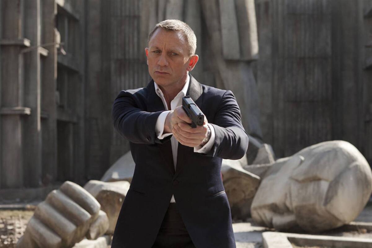 Amazon pagó casi mil millones de dólares por el control total de James Bond