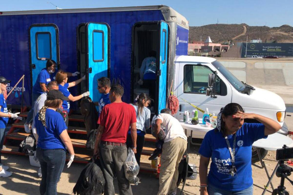 Llevan ‘La regadera’ a la canalización del Río Tijuana