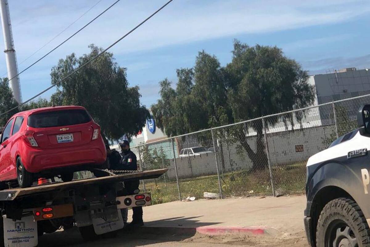 AMPI asesorará a turistas para evitar abusos al remolcar sus autos en Rosarito