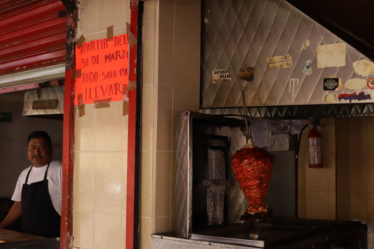 Comercios y restaurantes luchan por sobrevivir durante contingencia