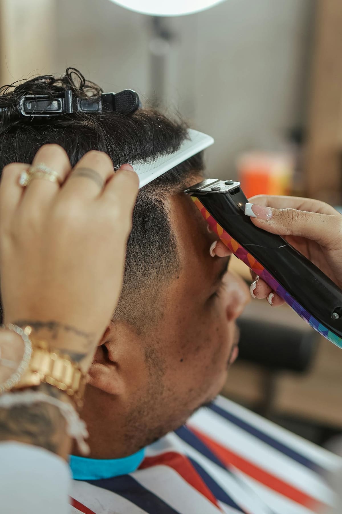 Los barberos también tienen un alto índice de informalidad en México